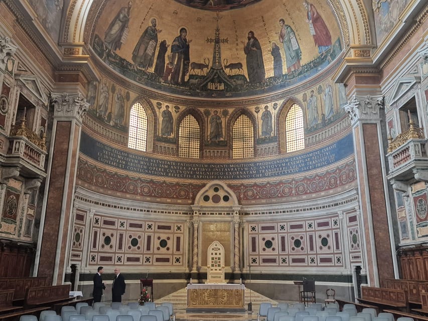 Rome: Ancient Jubilee in the 4 Major Basilicas - St Peter’s Basilica: Michelangelo’s Pietà and the Tomb Focus