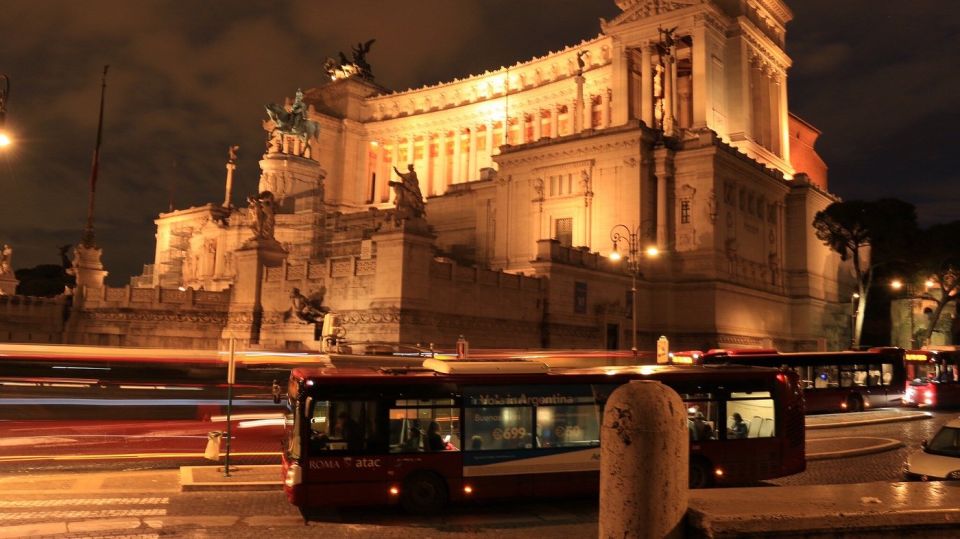 Rome: Ancient Rome Nighttime Sightseeing Tour - Trajan’s Forum: The Imperial Mega-Site and the “First Shopping Mall” Idea
