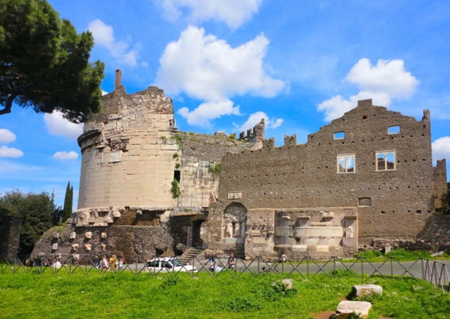 Rome: Appian Way and Catacombs of San Sebastian Tour - What to Wear and Bring for the San Sebastián + Catacombs Stop