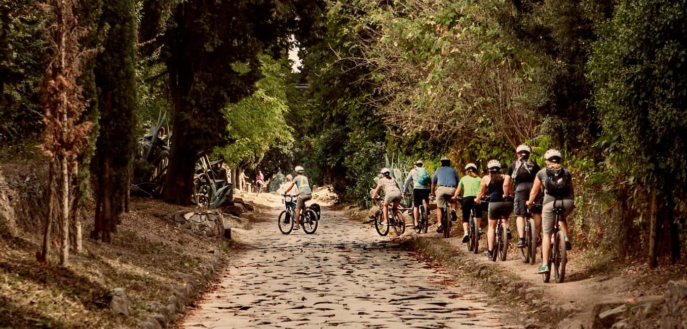 Rome: Appian Way & Roman Aqueducts Guided E-Bike Tour - Maxentius and Cecilia Metella: Big Roman Ruins, Short and Clear