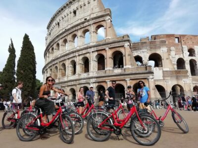 Rome at Night Bike Tour - Getting started at Via dei Delfini and getting your bike dialed in