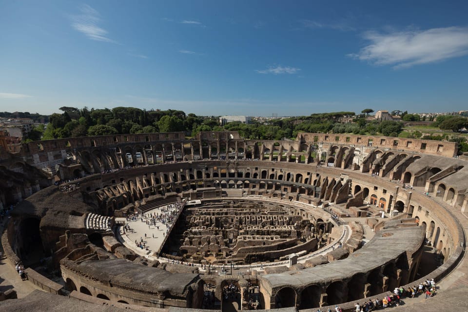 Rome: Audio guide of the Colosseum - Language choice: English or Italian, and why you should decide early