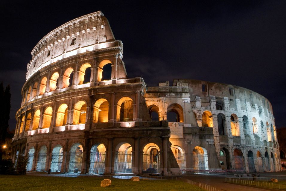 Rome by Night: 3-Hour Guided Walking Tour - Piazza Navona After Hours: A Square That Feels Like a Stage