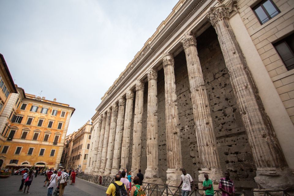 Rome by Night: 3-Hour Guided Walking Tour - Roman Forum and Imperial Forums: Getting the Ruins to Make Sense