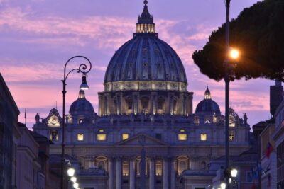 Rome by night in Mercedes Van 2 hour - Mercedes comfort plus pickup that meets you where you are