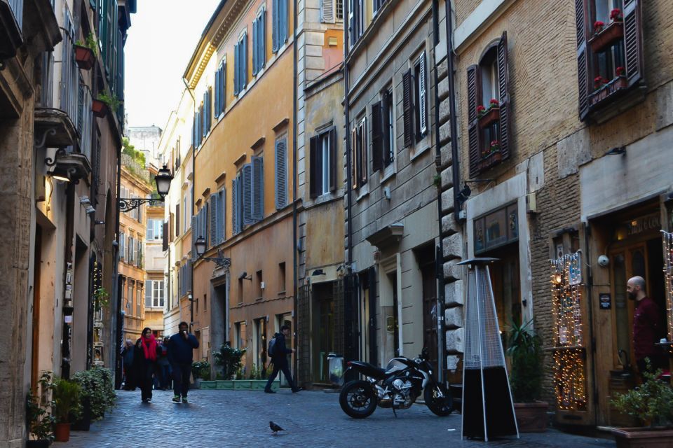 Rome: Campo De' Fiori Market & Trevi 4-Hour Food & Wine Tour - Trevi Fountain at Walking-Tour Speed: Seeing It Like a Local