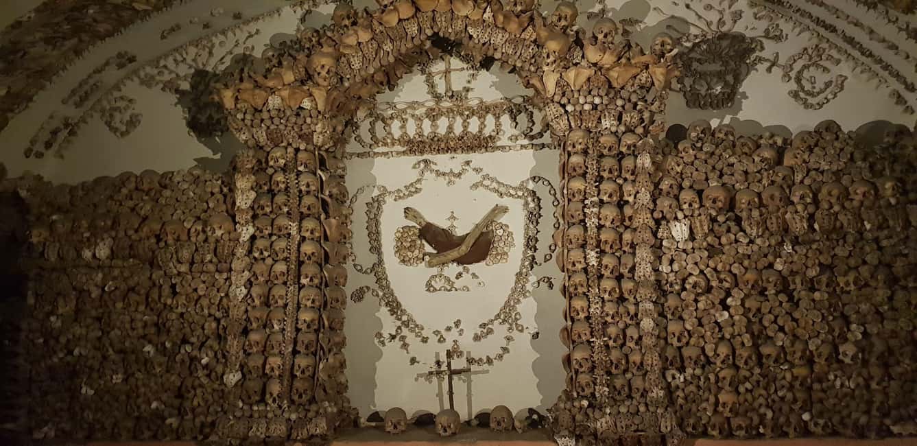 Rome: Capuchin Crypt experience with Panoramic transfer - Audio guide and the Rome points app: making a short tour feel useful