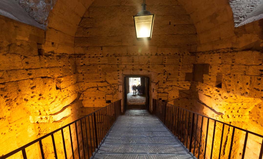 Rome: Castel Sant'Angelo Skip-the-Line Entry Ticket - Rooftop Terrace Views: St. Peter’s Dome, Colosseum, and the Tiber