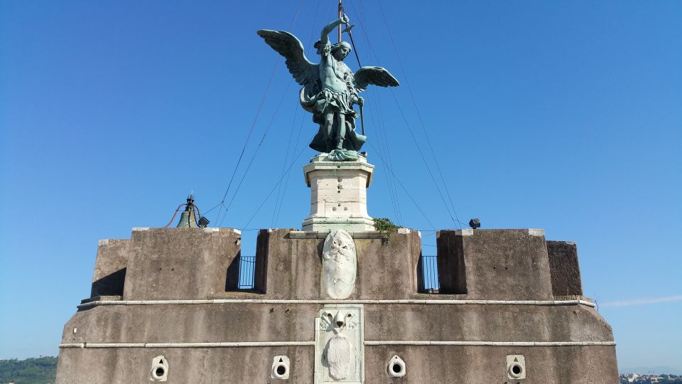Rome: Castel Sant’Angelo Skip-the-Line Ticket & Audio Guide - Audio guide on your phone: the best way to match story to stone