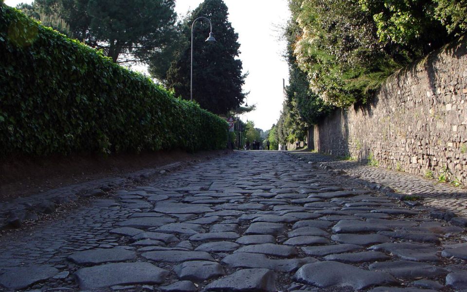Rome: Catacombs & Appian Way 3-Hour Private Guided Tour - Learning from a real guide, not just the setting