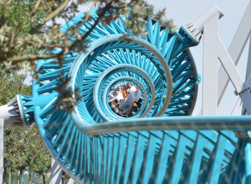 Rome: Cinecittà World the Cinema Theme Park - The full experience in one day: 7 zones, 6 shows, and 40 attractions