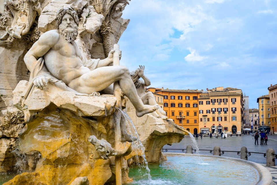 Rome: City Highlights Walking Tour - Trevi Fountain finish: the payoff, plus how to handle the crowd