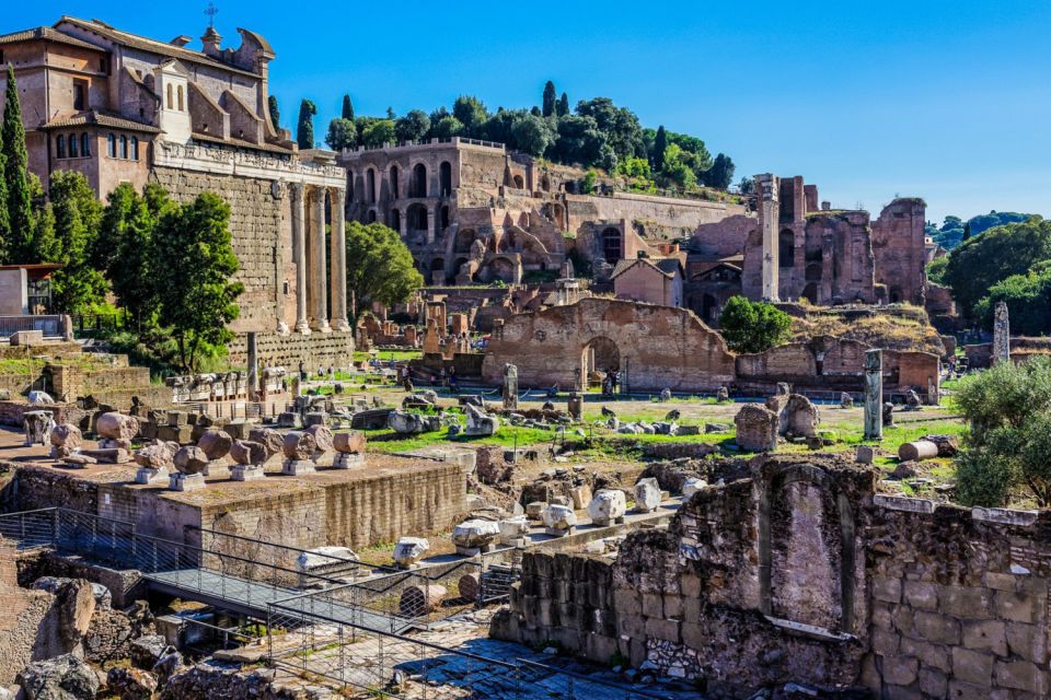 Rome: Colosseum, Ancient Rome and Catacombs Tours & Tickets - Catacombs on the Appian Way: What’s Different Underground