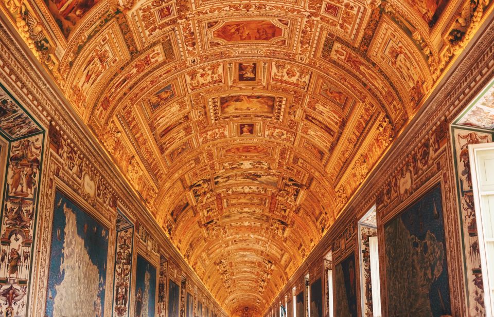 Rome: Colosseum and Vatican Guided Tour in one Day - The Colosseum and Forum rhythm: why this route works