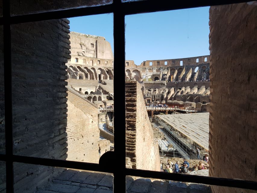 Rome: Colosseum Arena, Forum & Palatine Hill Private tour - Weather: how the arena floor can change your day