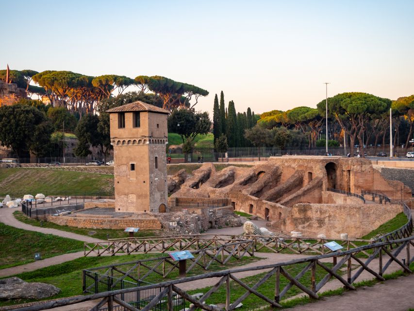 Rome: Colosseum Arena, Roman Forum & Palatine Tour - Engineering underfoot: why the Colosseum felt like magic