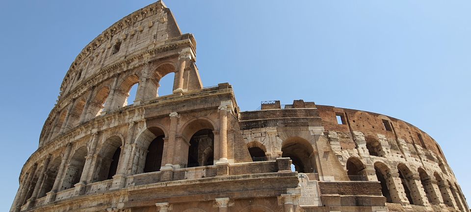 Rome: Colosseum, Circus Maximus, Forum & Ancient Rome Tour - Capitoline Hill and Michelangelo’s square: the view that ties power to place