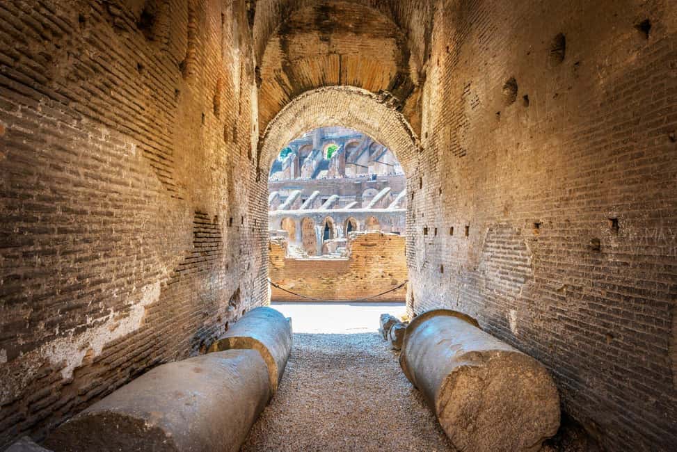 Rome: Colosseum Express Tour with Forum & Palatine Access - Entering The Colosseum With Early-Access Calm