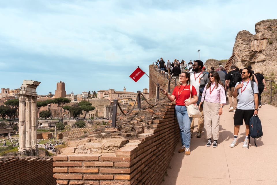 Rome: Colosseum, Forum, and Palatine Tour - Roman Forum Time That’s Focused (and Actually Makes the Ruins Click)