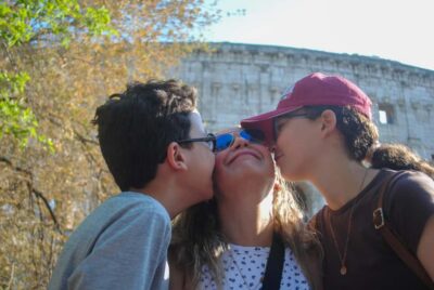 Rome: Colosseum, Forum & Palatine Hosted Entry Experience - Inside the Colosseum: How the Official Audio Guide Makes It Click