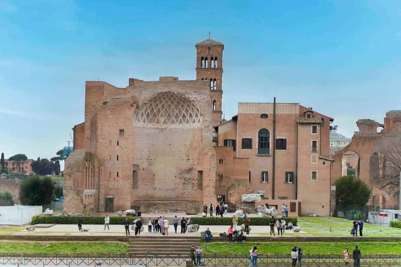 Rome: Colosseum & Forum with Audio Guide - Optional Arena - Who should book this Colosseum & Forum audio visit