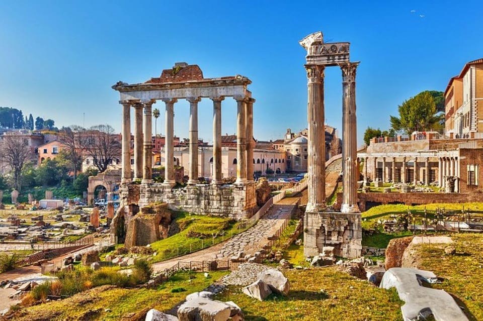Rome: Colosseum Guided Tour - What to bring (and what the Colosseum security may reject)