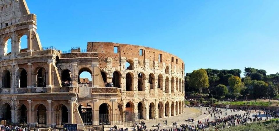 Rome: Colosseum Guided Tour with Forum Entry Experience - Entering The Colosseum Without the Long Wait (But Not Without Security)