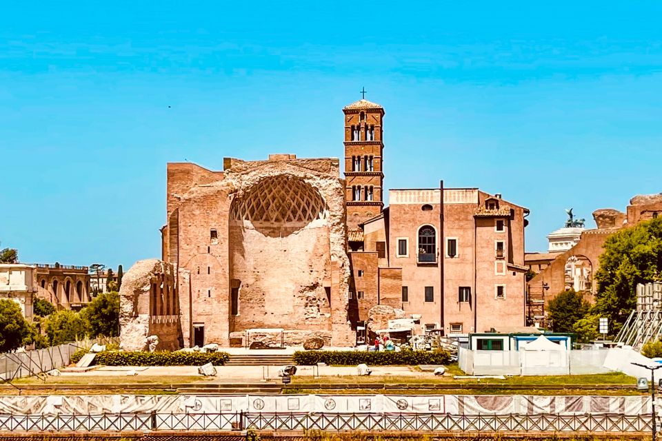 Rome: Colosseum, Palatine Hill and Roman Forum Guided Tour - Timing, weather, and the route may switch order