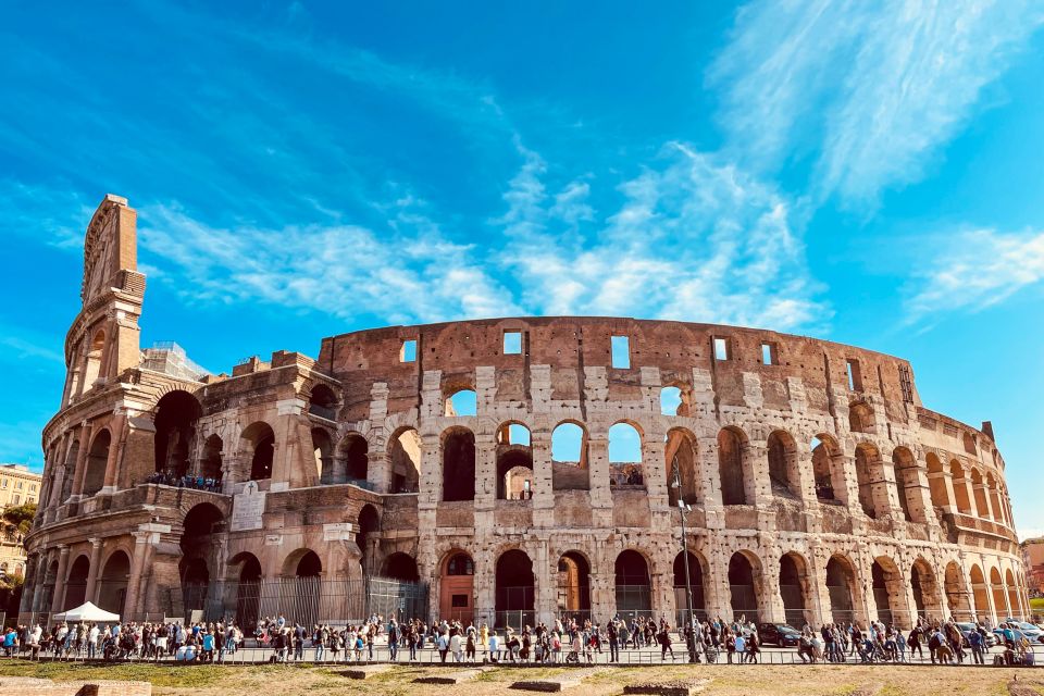 Rome: Colosseum, Palatine Hill and Roman Forum Guided Tour - Arena view and the basement story (how to make it feel real)