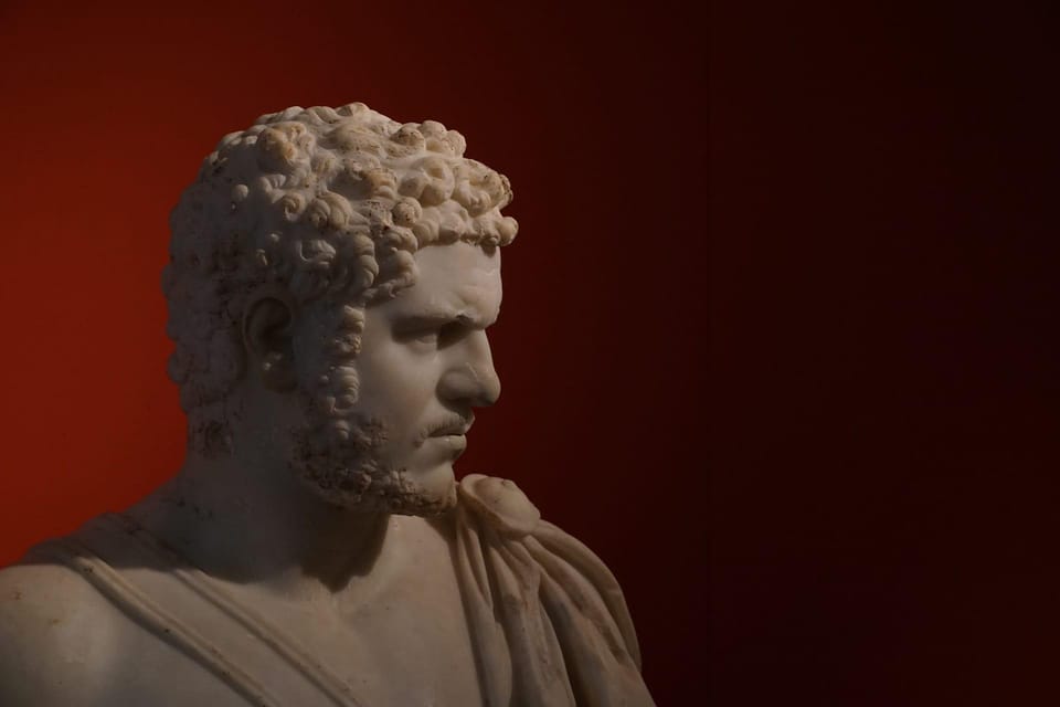 Rome: Colosseum, Roman Forum & Palatine Hill Experience - Roman Forum at Your Pace: The Via Sacra Effect