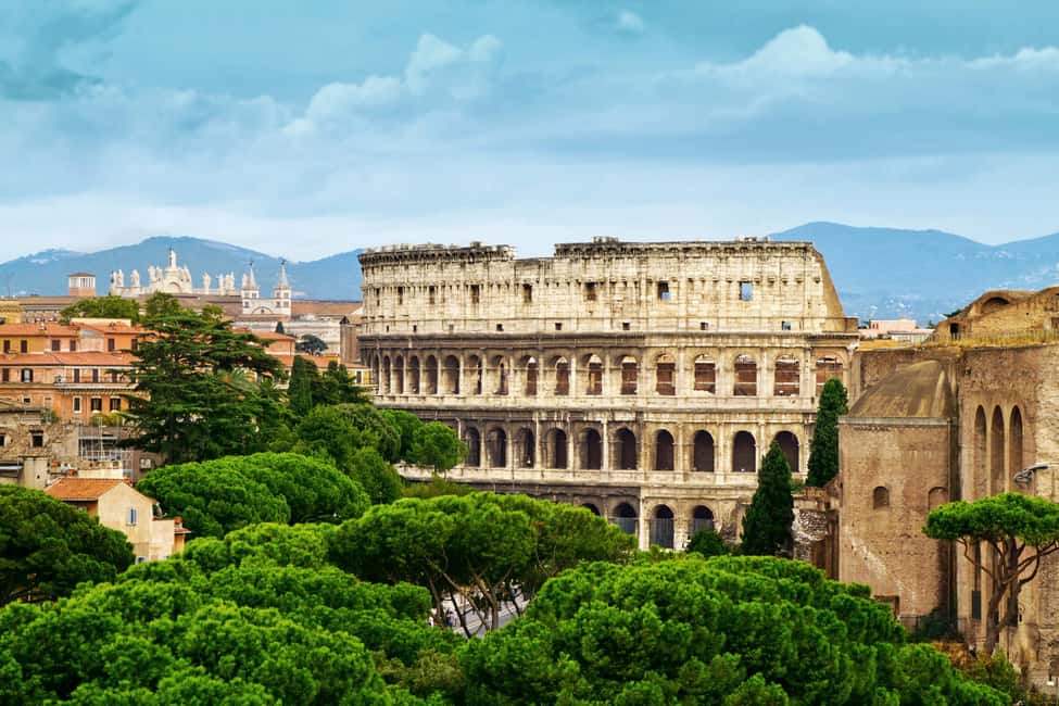 Rome: Colosseum, Roman Forum, Palatine Hill & Hop-on Hop-off - Entering the Colosseum complex: what you’re getting