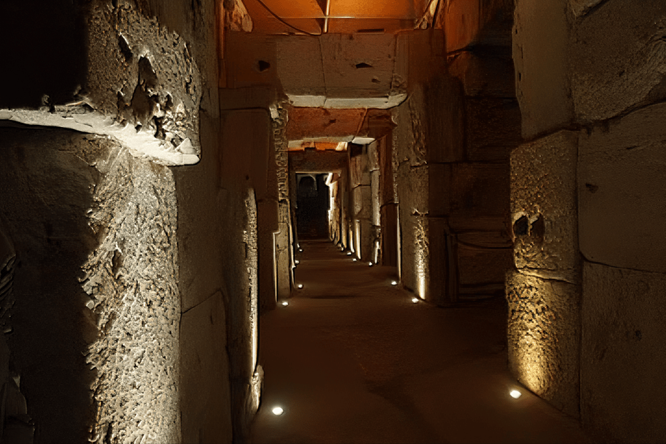 Rome: Colosseum Underground and Arena Floor Tour - Step onto the arena floor: the wow moment, explained well
