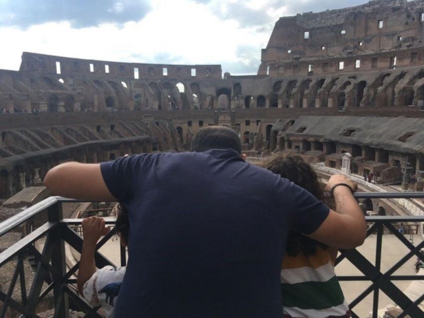 Rome: Colosseum Underground max 6 people - Arena Walk: Where Gladiators and Wild Animals Met the Crowd