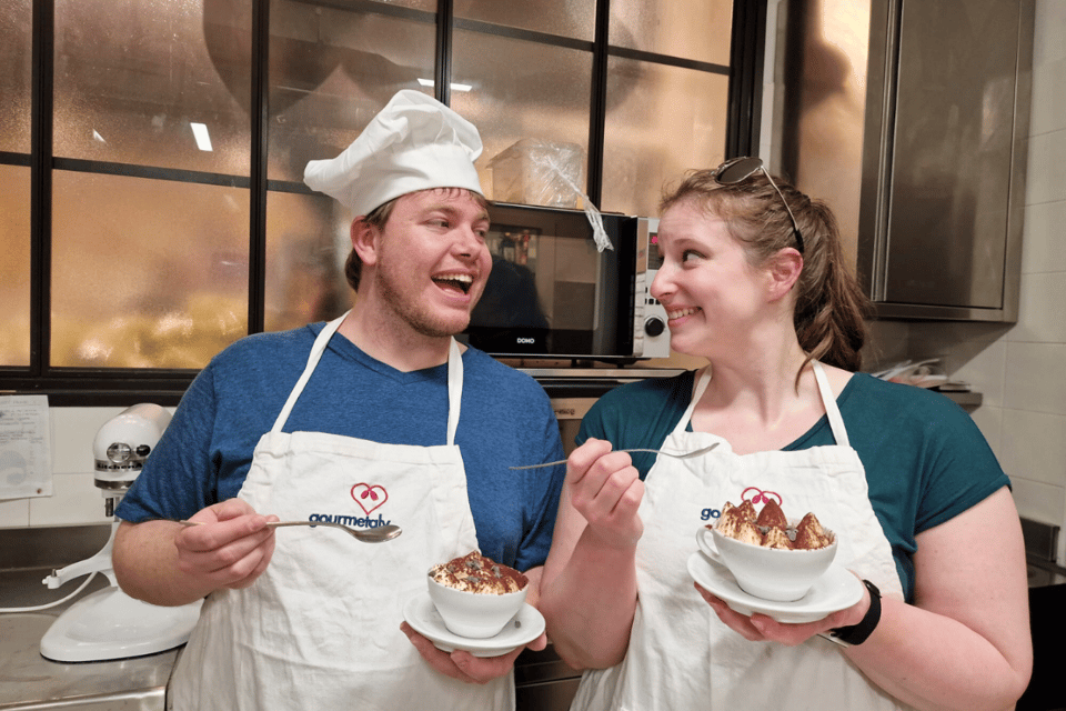 Rome cooking: Gelato & Tiramisu with savoiardi Baking class - Key highlights to know before you go