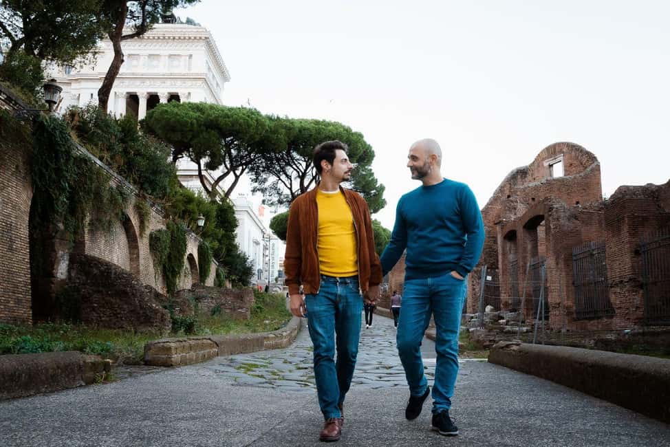 Rome: Couple Photoshoot Experience LGBTQ+ Friendly - How the 45–60 Minute Shoot Actually Works