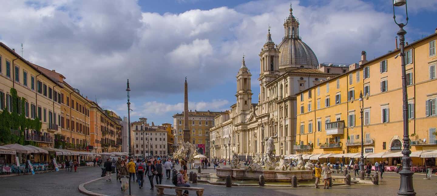 Rome: Dark Past Walking Tour with Capuchin Crypt Ticket - Piazza Navona and Campo de’ Fiori: legends with local teeth