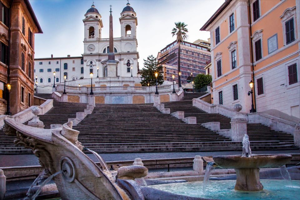Rome: Discover the Eternal City Center Walking Tour - Piazza di Spagna and the Spanish Steps: from Keats and Shelley to fashion