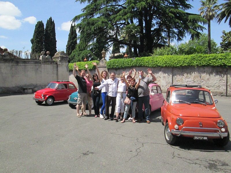 Rome Driving Tour By Vintage Fiat 500 - What you’ll see: icons, viewpoints, and the river on the move