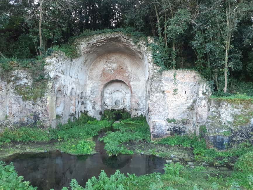 Rome: E-bike Tour From The Circus Maximus To The Catacombs - Tomb of Cecilia Metella and Villa di Massenzio: the ruins that feel cinematic
