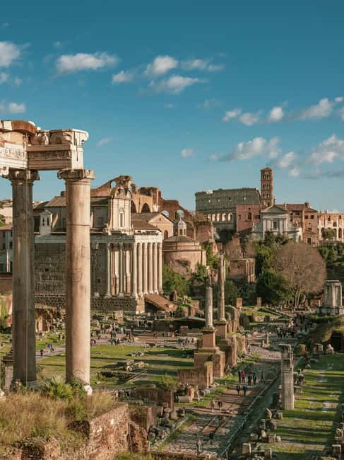 Rome E-Bike Tour with a local! (and a traditional snack) - Big sights, then the side streets: what the guide actually does