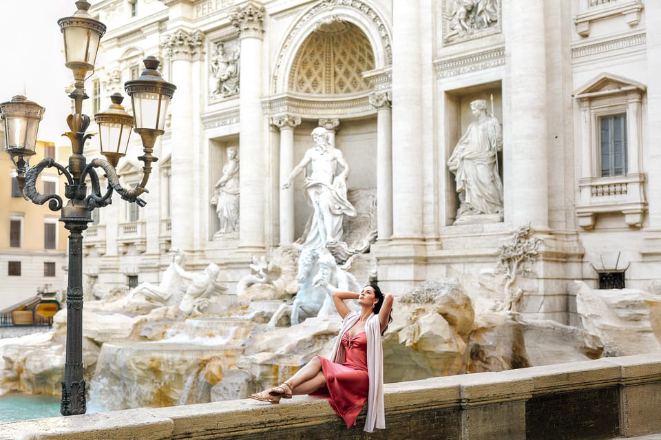 Rome: Early Morning Private Photoshoot at Iconic Landmarks - The real magic: posing help that feels natural