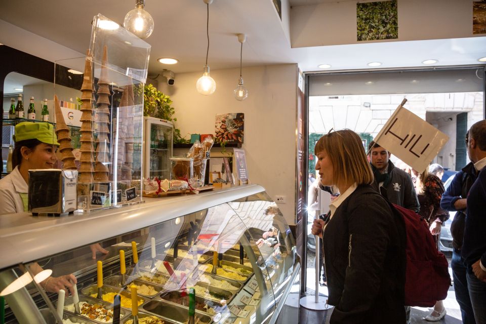 Rome: Eat Like a Roman Ghetto & Campo de' Fiori Food Tour - Gelato finale at Gunther Gelateria: end sweet, not sleepy
