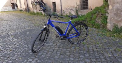 Rome: Electric Bike Rental with Helmet - Starting near Circus Maximus and choosing your route