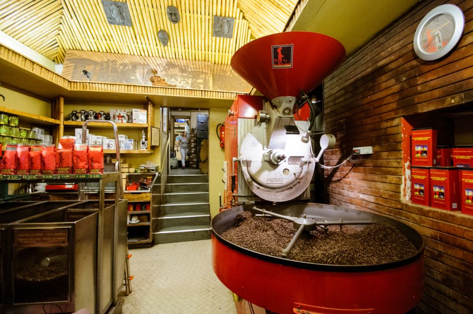 Rome: Espresso, Gelato and Tiramisù Tasting Tour - Tiramù finish: the layers, the texture, and what to look for