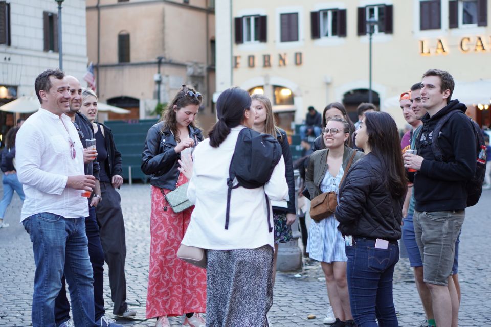 Rome: Evening Walking Tour with Cocktails and Local Guide - The final cocktail bar stop that keeps the night going