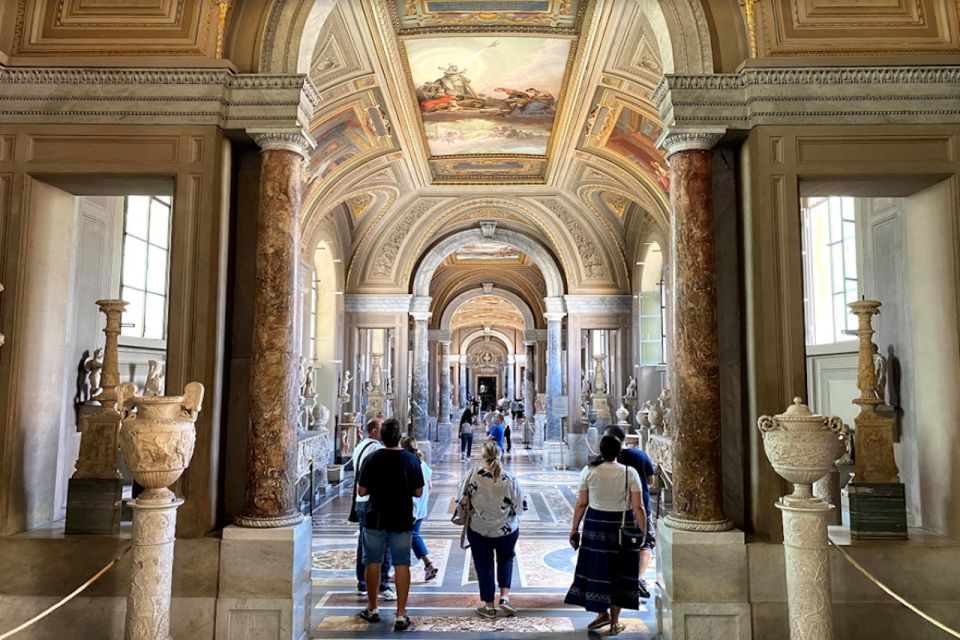Rome: Express Early Morning Sistine Chapel Small Group Tour - The sweet spot: why this early start matters