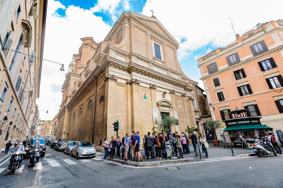 Rome: Fountains and Squares Small-Group Walking Tour - Pace, group size, and how 2.5 hours actually feels