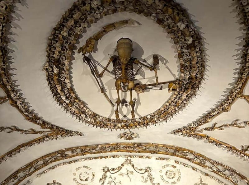 Rome: Ghosts & Bone Crypts Tours: 2 Tours, 1 Discount Ticket - Piazza Barberini meeting point: start easy, but be ready to walk