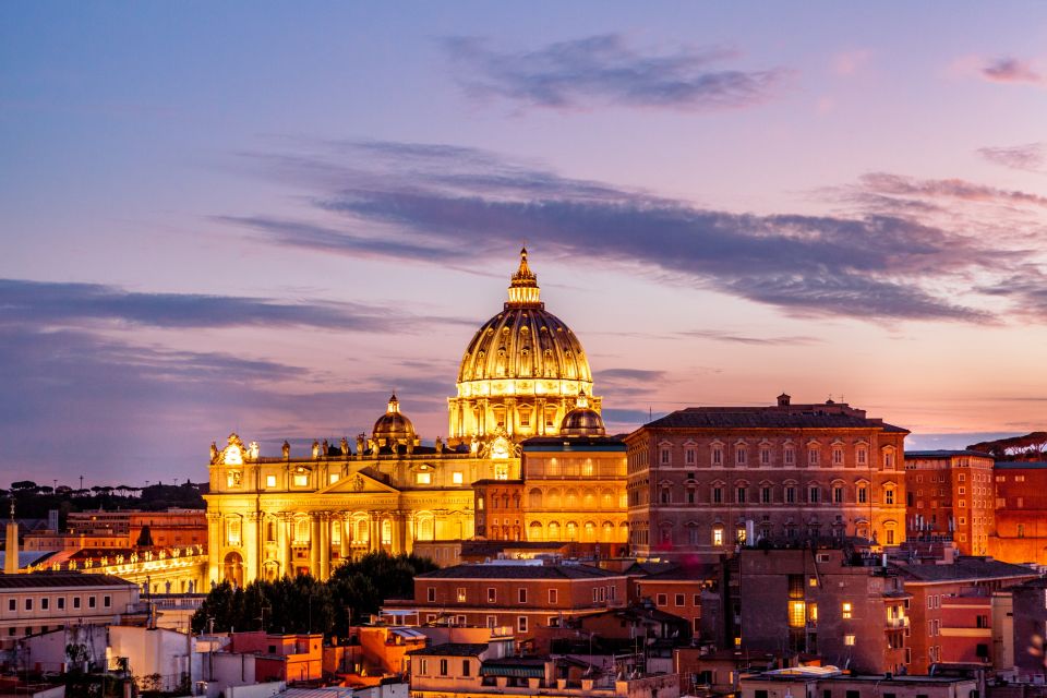 Rome: Murder Mysteries of Rome Guided Walking Tour - Via di Monserrato and Santa Maria in Monserrato degli Spagnoli