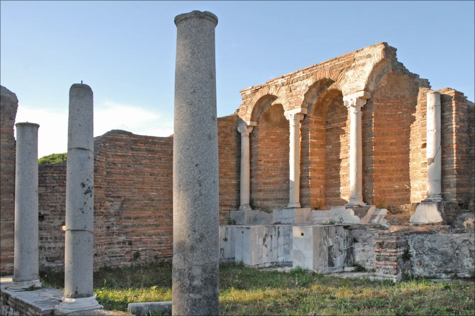 Rome: Ostia Antica Private Walking Tour with Skip-the-Line - Teatro di Ostia: public life you can feel in the seating